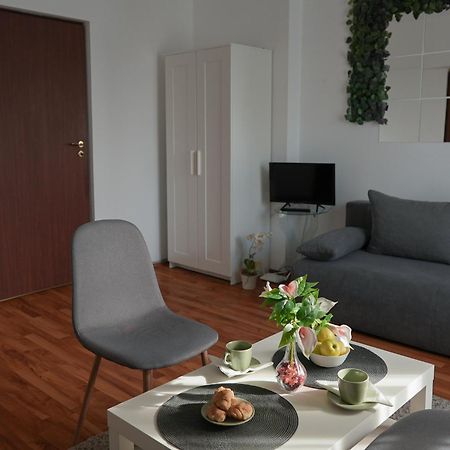 Victoria Avenue Apartments Bucarest Extérieur photo