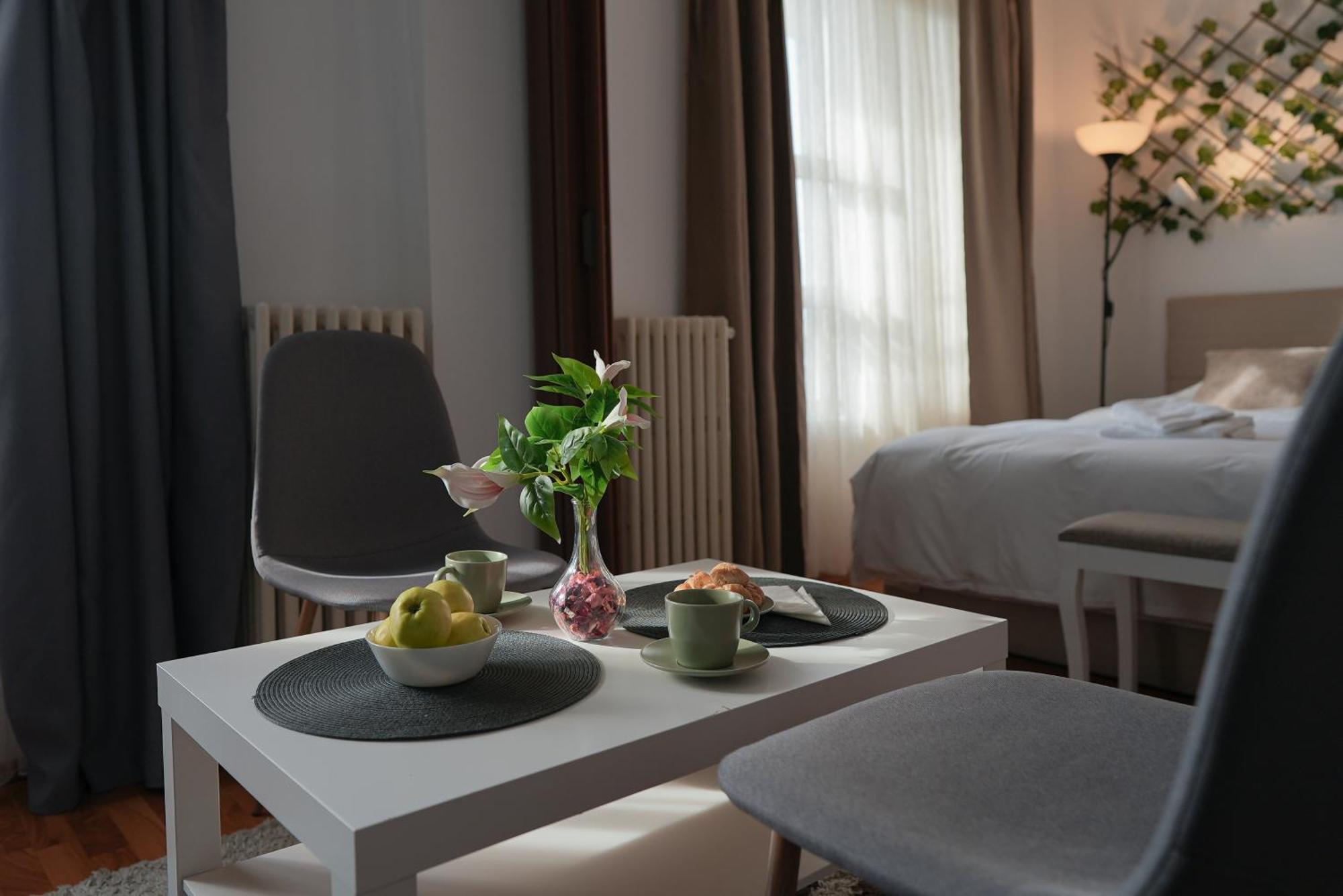 Victoria Avenue Apartments Bucarest Extérieur photo